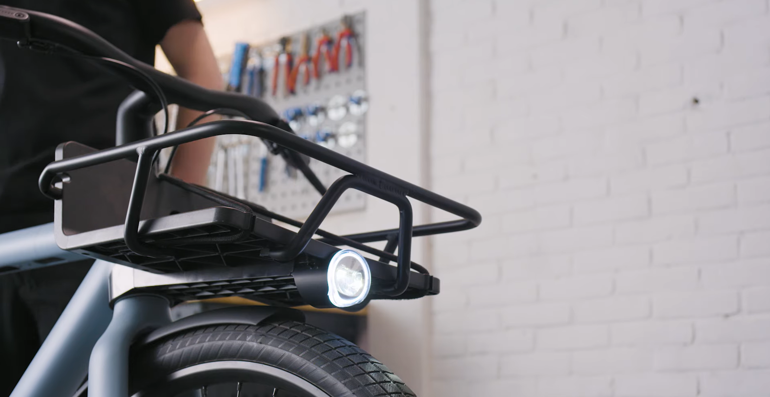 S3 Front Carrier Accessory | VanMoof